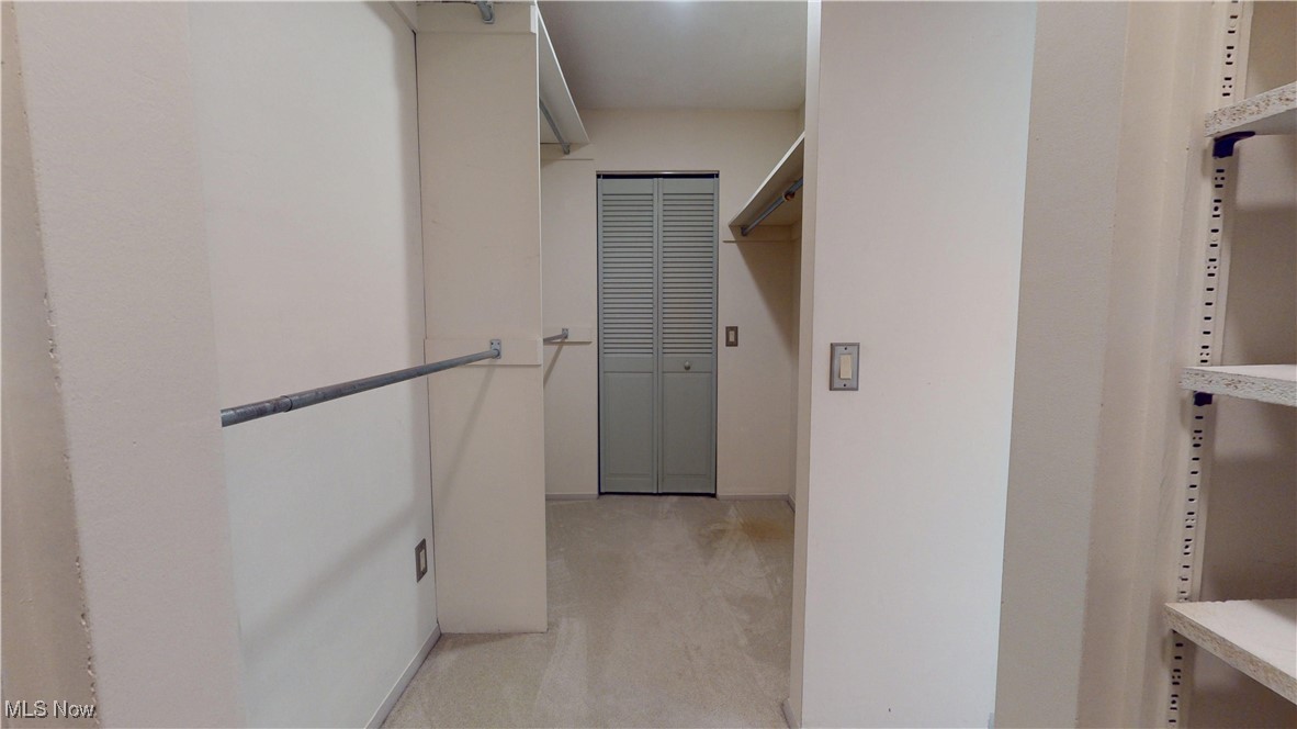 11650 River Moss Road Strongsville, OH 44136 - Photo 25 of 37 Walk in closet in Master Bedroom