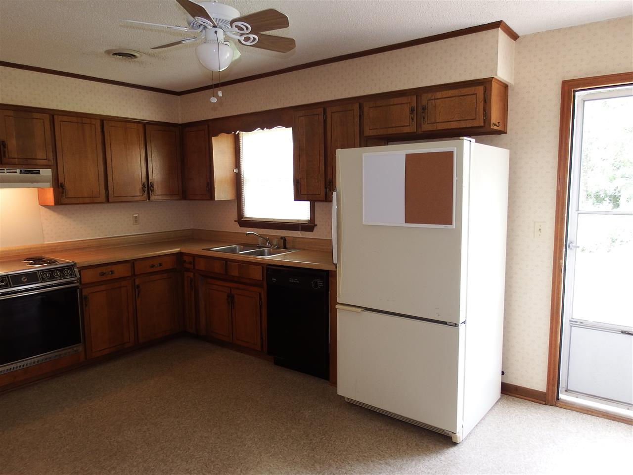 1536 East Blackstock Road Moore, SC 29369 - Photo 6 of 16 Gallery Image 6