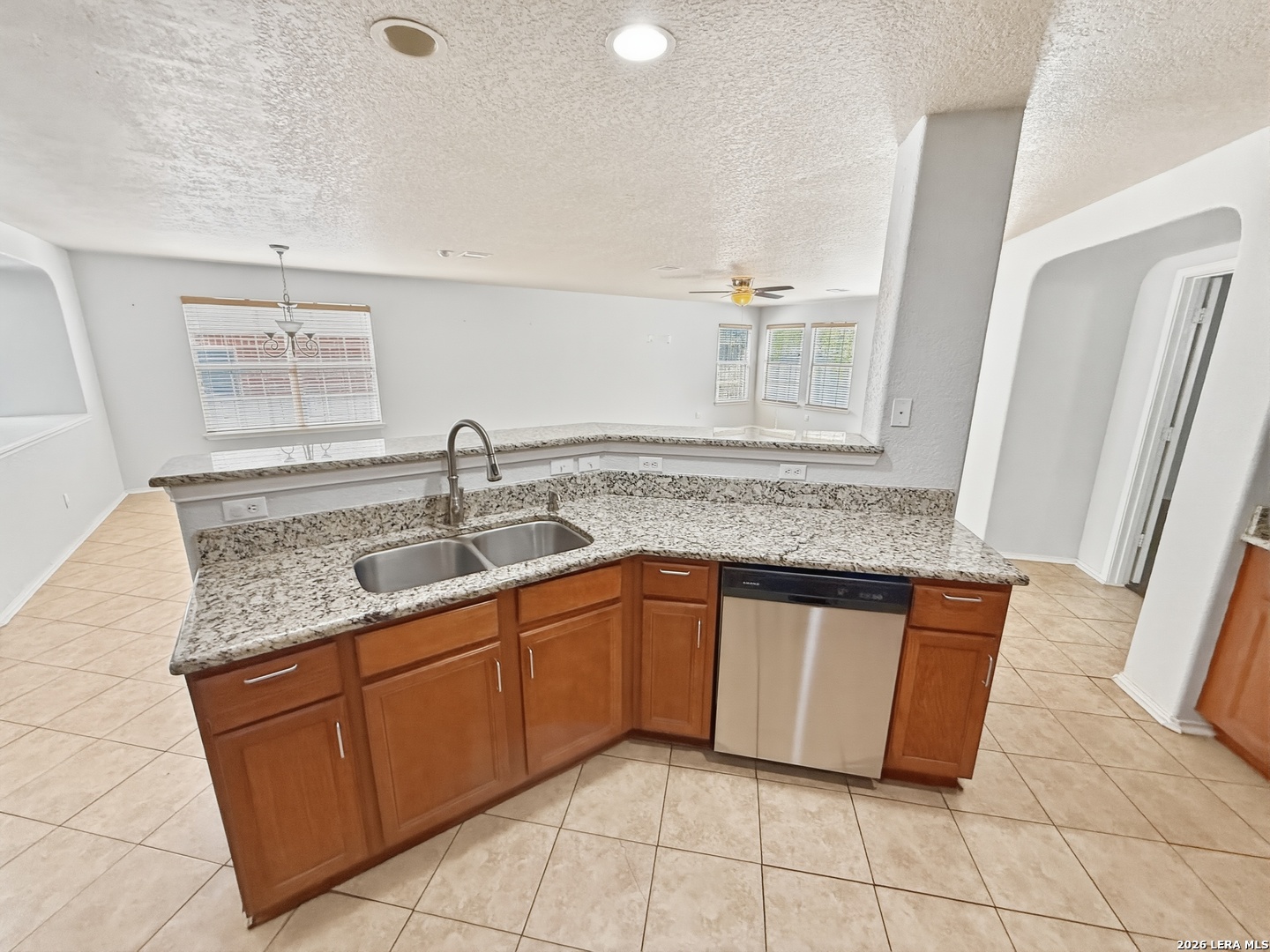 535 Gable Point San Antonio, TX 78251 - Photo 15 of 39