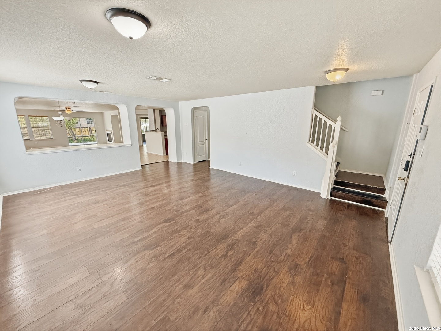 535 Gable Point San Antonio, TX 78251 - Photo 4 of 39