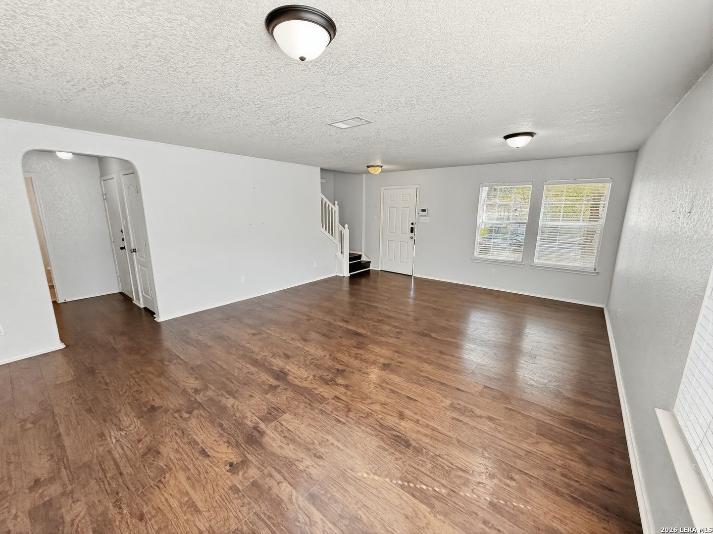 535 Gable Point San Antonio, TX 78251 - Photo 5 of 39