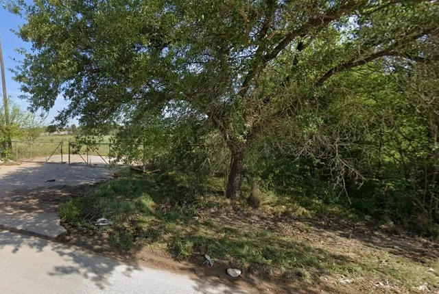 $1,800,000 | 5551 Allison Road, Houston, TX 77048