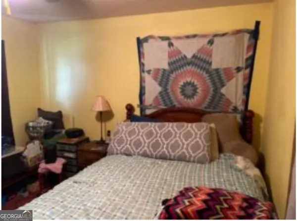 a view of walk in closet