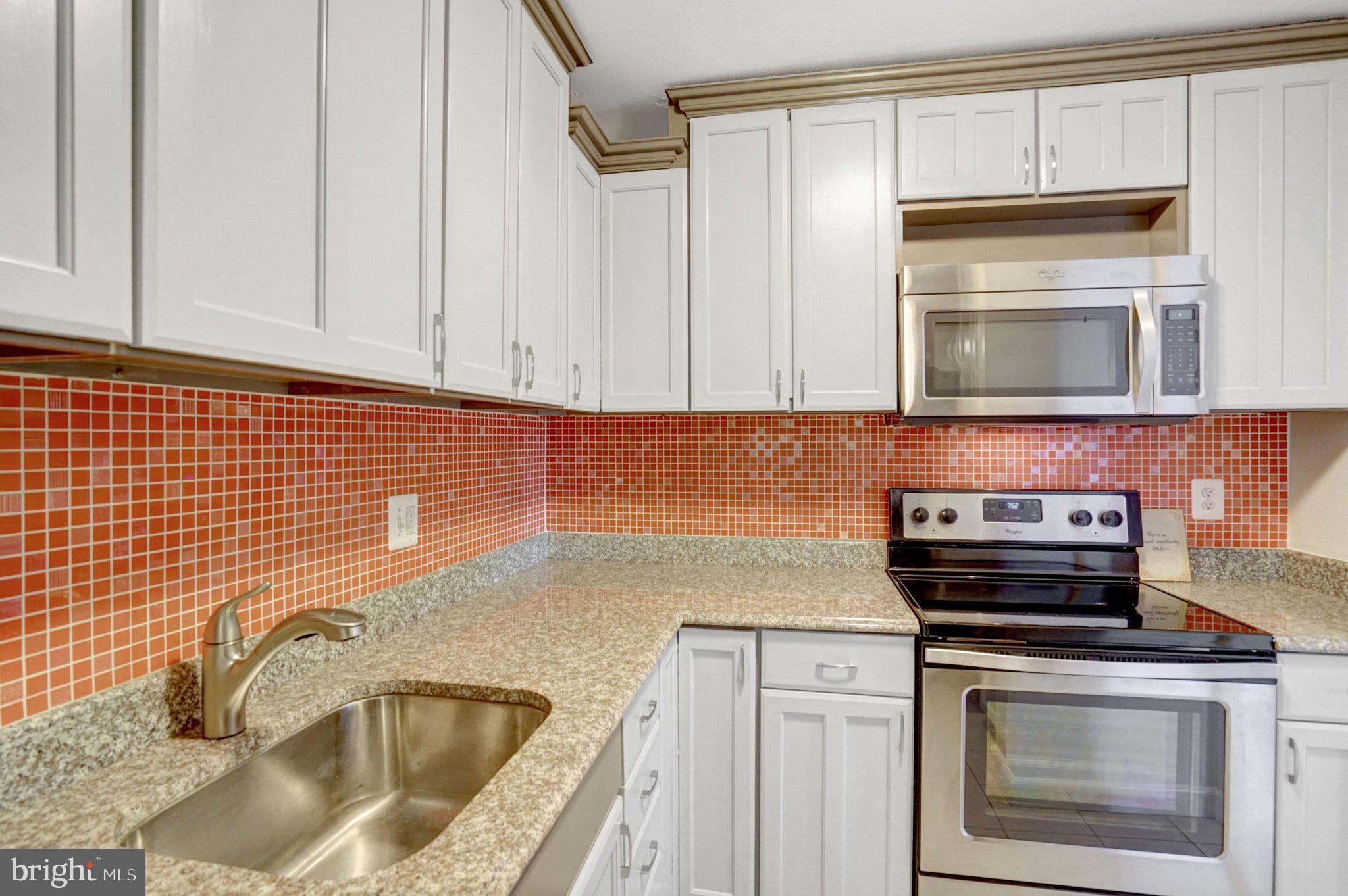 6101 Edsall Road, Unit 302 Alexandria, VA 22304 - Photo 16 of 54