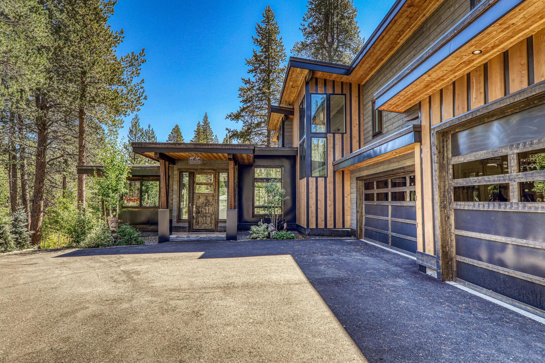 11711 Ghirard Road Truckee, CA 96161 - Photo 2 of 27