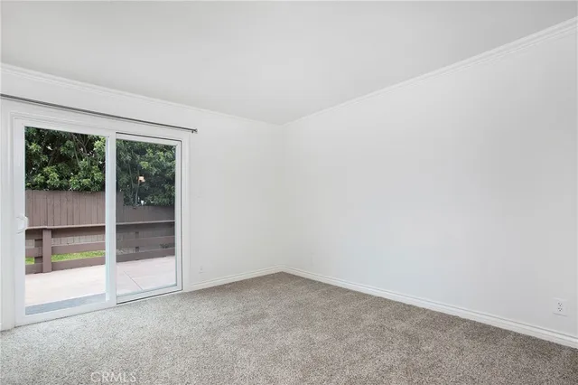 an empty room with window