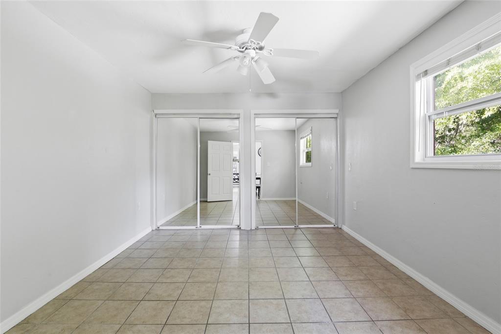 3921 Southeast 14th Terrace Gainesville, FL 32641 - Photo 25 of 32 an empty room with a bathroom and a sink