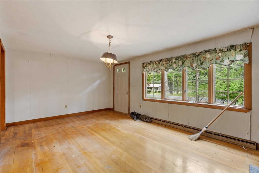 83 McClelland Road Halifax, MA 02338 - Photo 11 of 40