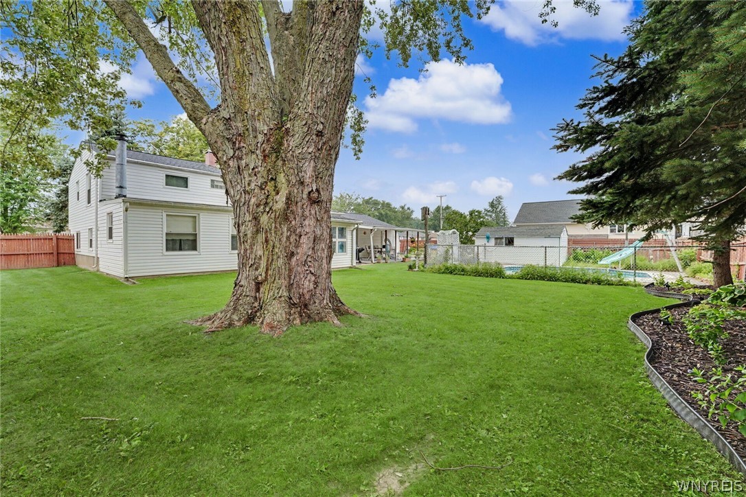 233 Dean Road Cheektowaga, NY 14043 - Photo 20 of 29
