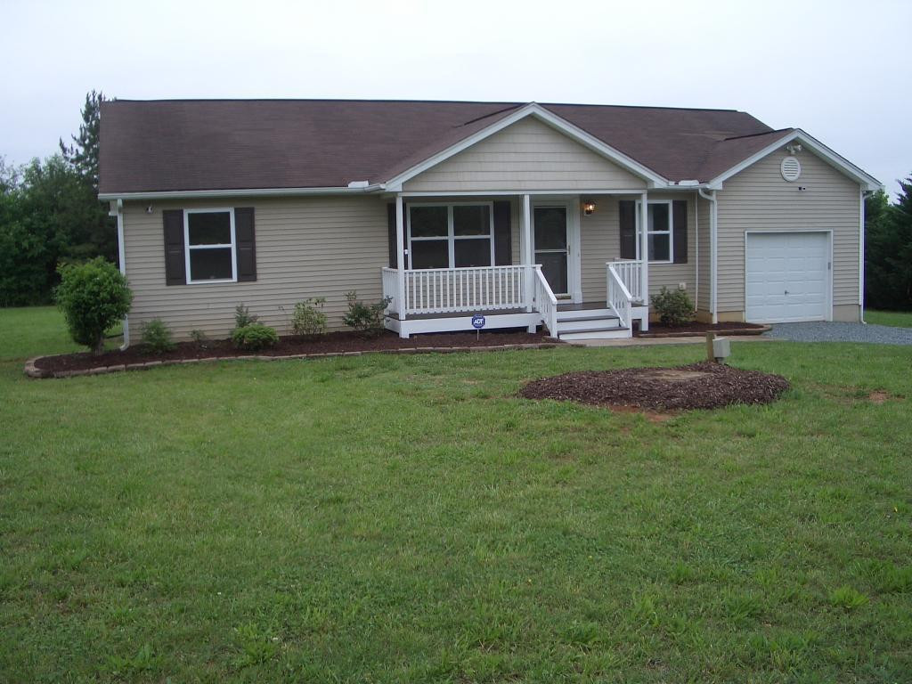 1655 Crawford Road Graham, NC 27253 - Photo 1 of 12 Gallery Image 1