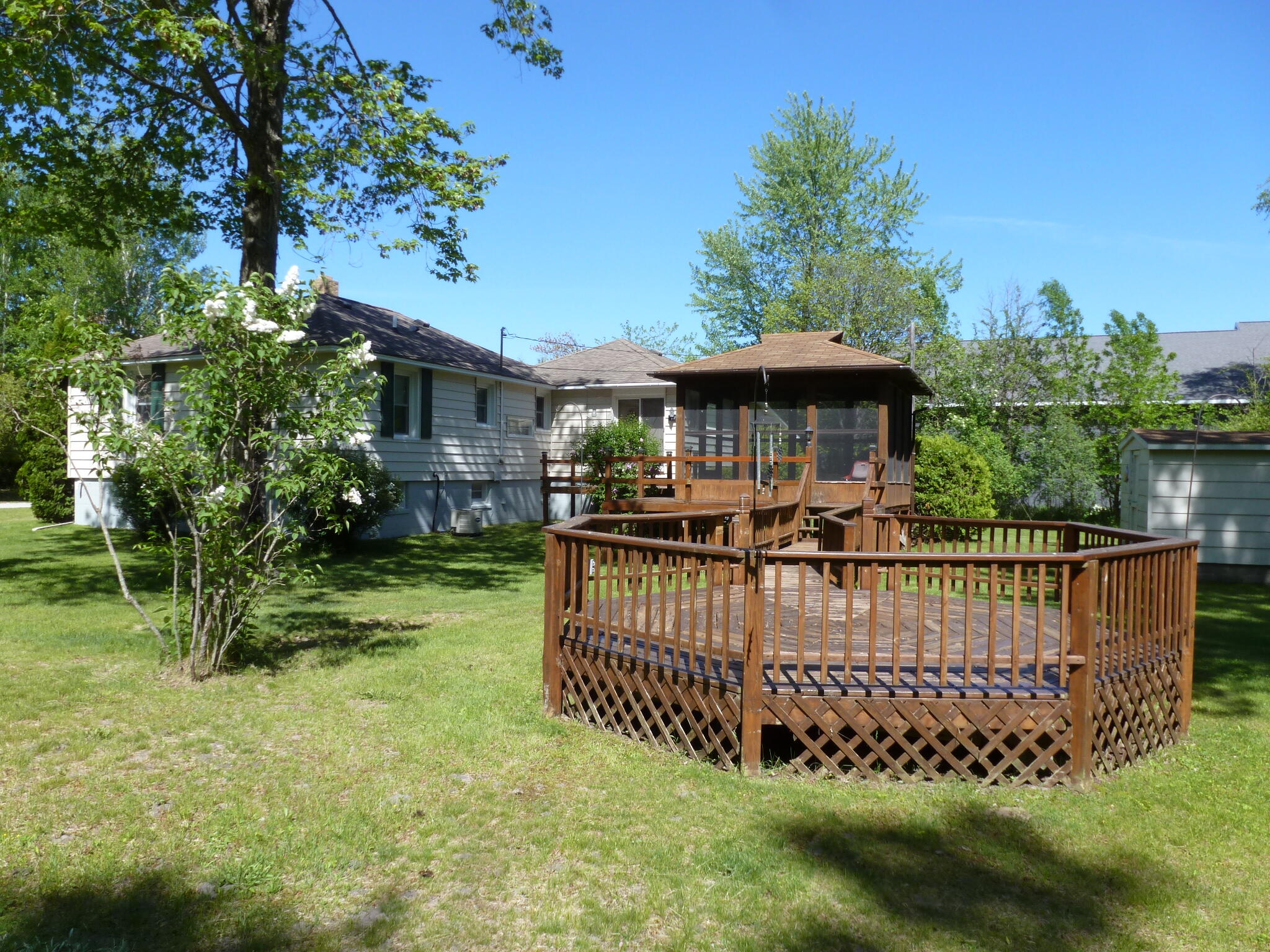 1031 Birch Road Alpena, MI 49707 - Photo 15 of 19 Gallery Image 15