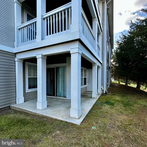$2,100 | 14162 Cuddy Loop, Unit 103, Woodbridge, VA 22193