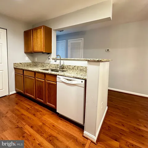 $2,100 | 14162 Cuddy Loop, Unit 103, Woodbridge, VA 22193