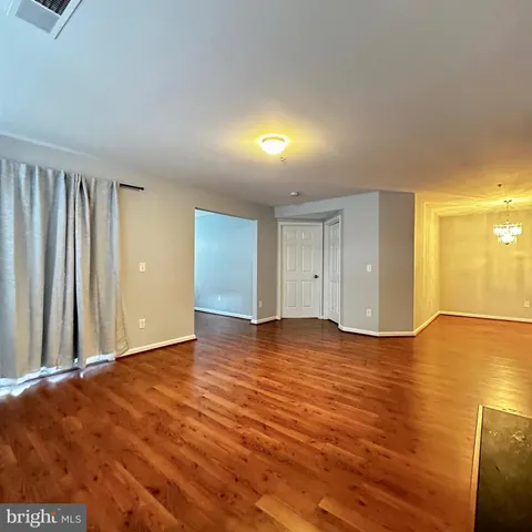 $2,100 | 14162 Cuddy Loop, Unit 103, Woodbridge, VA 22193