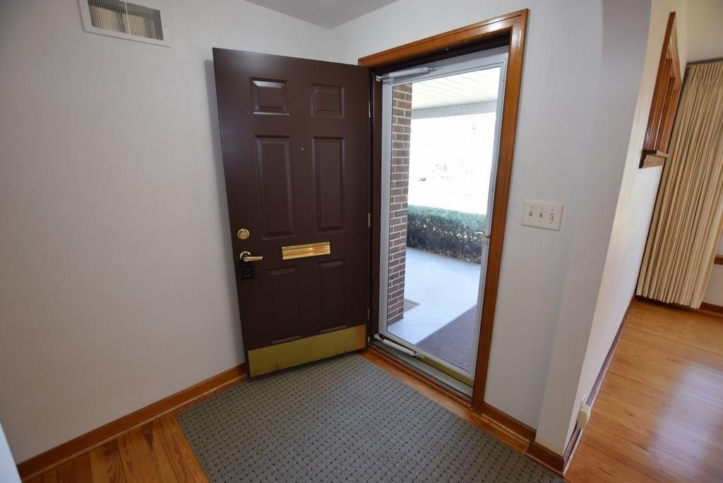 236 Pearl Street Pendleton, IN 46064 - Photo 5 of 27