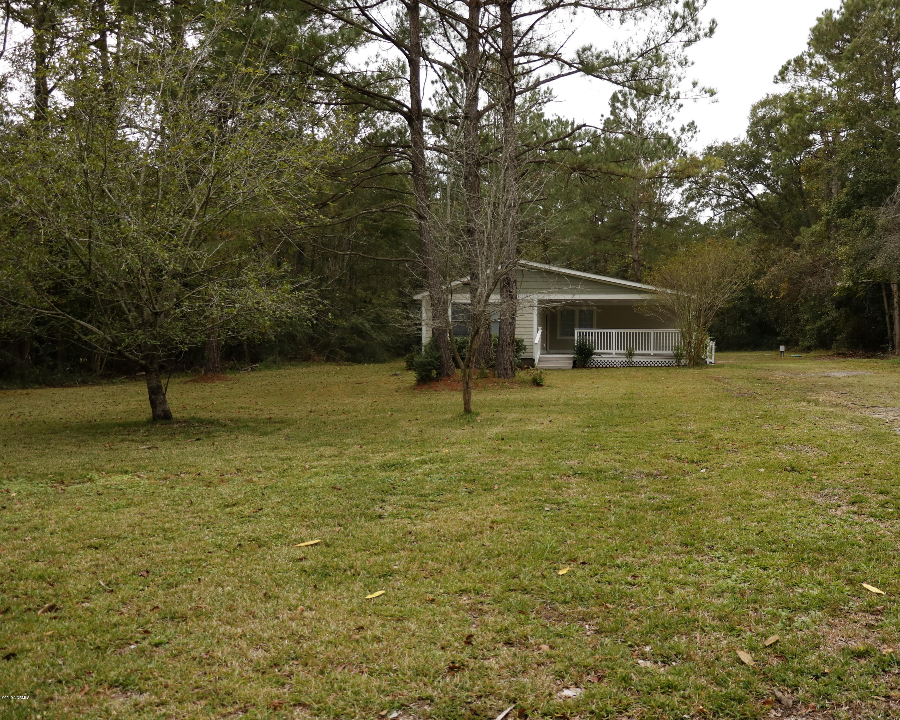 1507 Murrill Hill Road Jacksonville, NC 28540 - Photo 23 of 24 Front of house from the road