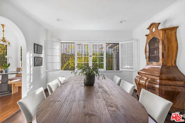 $1,849,000 | 926 South Burnside Avenue, Los Angeles, CA 90036