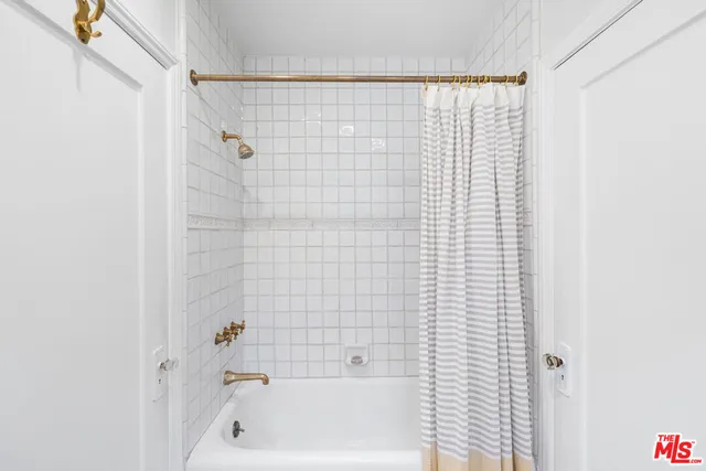 $1,849,000 | 926 South Burnside Avenue, Los Angeles, CA 90036