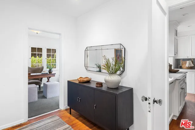 $1,849,000 | 926 South Burnside Avenue, Los Angeles, CA 90036