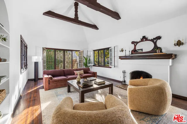 $1,849,000 | 926 South Burnside Avenue, Los Angeles, CA 90036