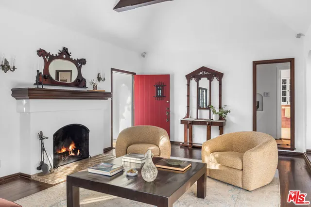 $1,849,000 | 926 South Burnside Avenue, Los Angeles, CA 90036