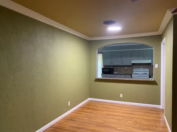 $1,895 | 1012 South Maurice Avenue, Denison, TX 75020