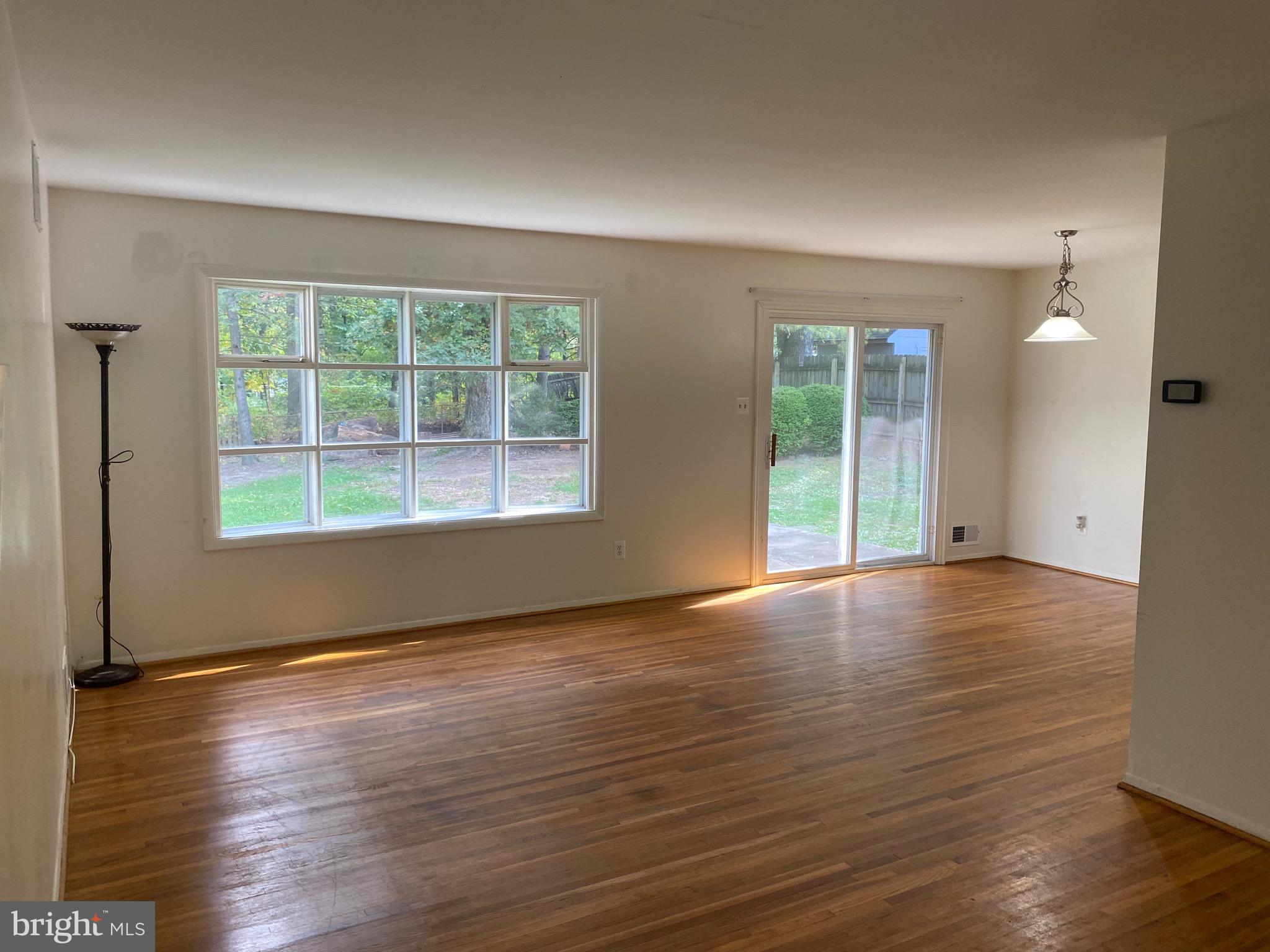 6519 Greenview Lane Springfield, VA 22152 - Photo 6 of 44 Gallery Image 6