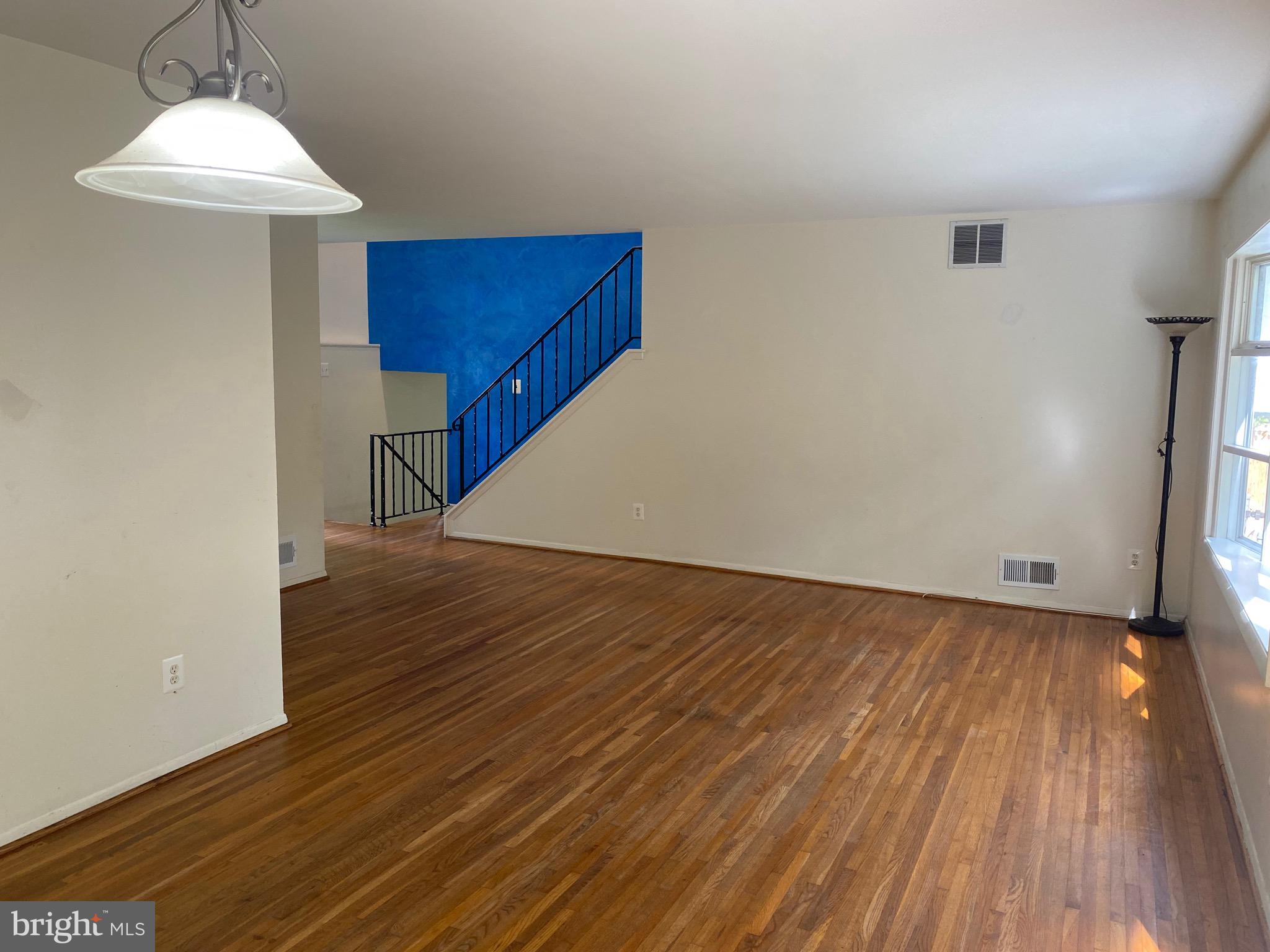 6519 Greenview Lane Springfield, VA 22152 - Photo 10 of 44 Gallery Image 10