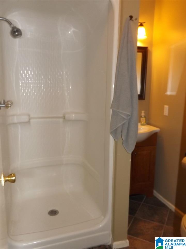812 Sunshine Avenue Oneonta, AL 35121 - Photo 35 of 47
