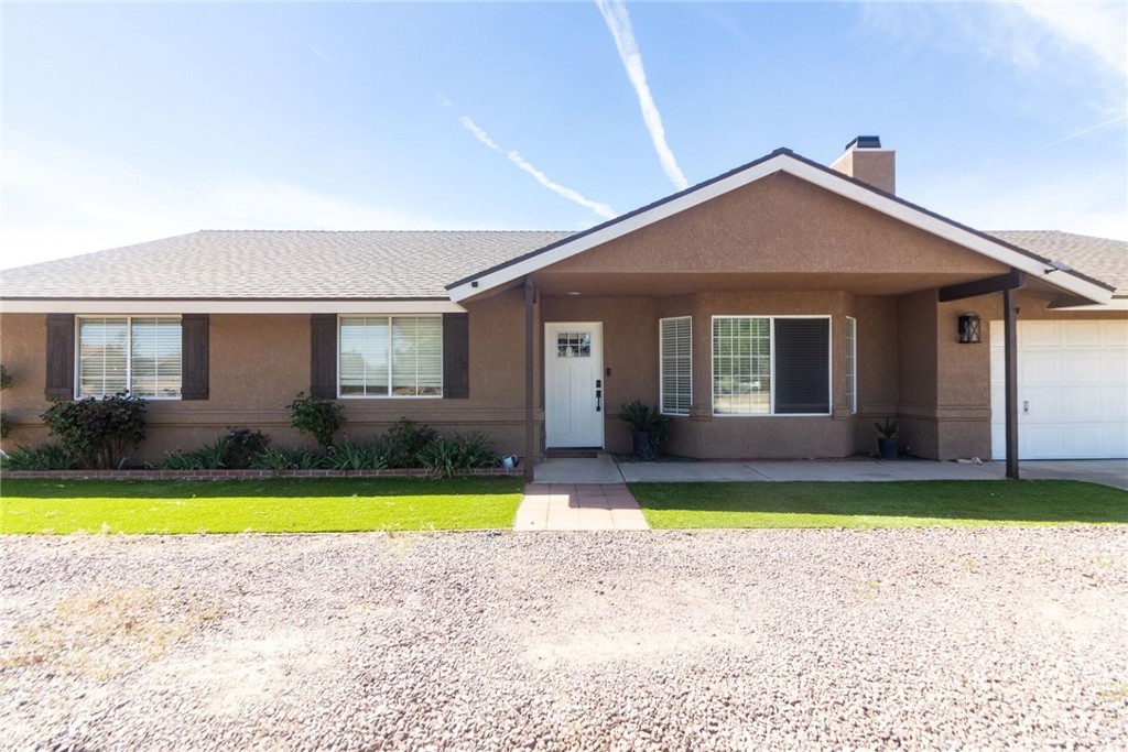 12186 Desert Ranch Road Phelan, CA 92371 - Photo 14 of 40