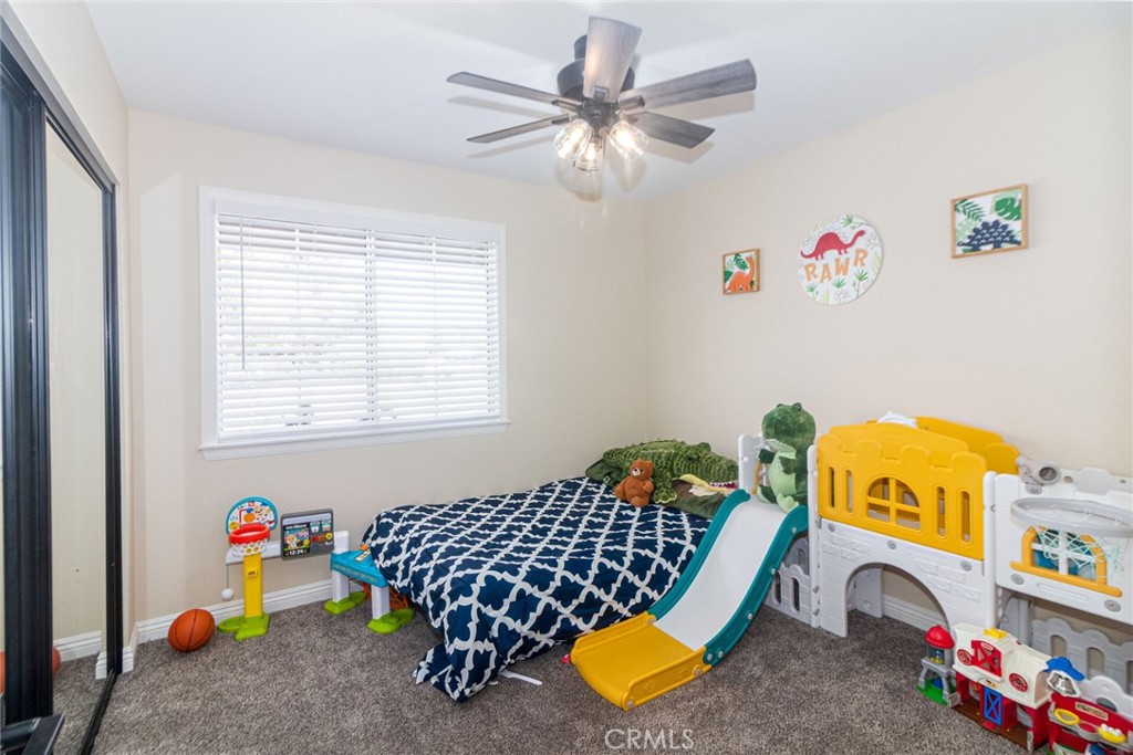 12186 Desert Ranch Road Phelan, CA 92371 - Photo 25 of 40