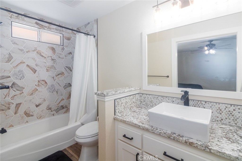 12186 Desert Ranch Road Phelan, CA 92371 - Photo 27 of 40