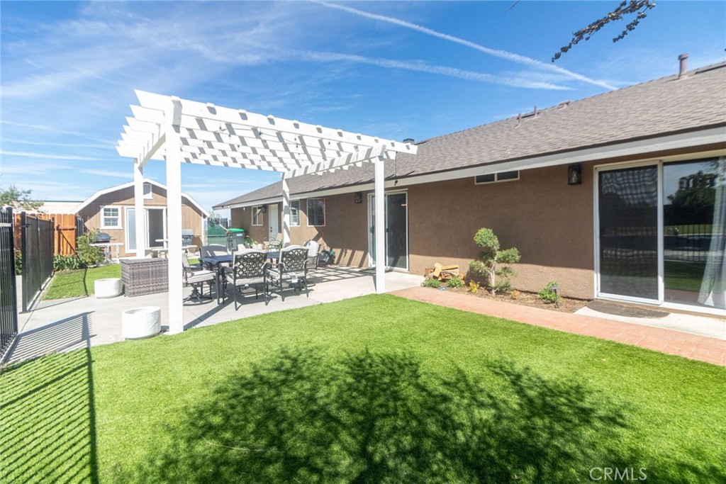 12186 Desert Ranch Road Phelan, CA 92371 - Photo 29 of 40