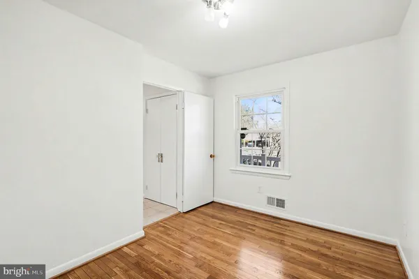 $790,000 | 14921 Bauer Drive, Rockville, MD 20853
