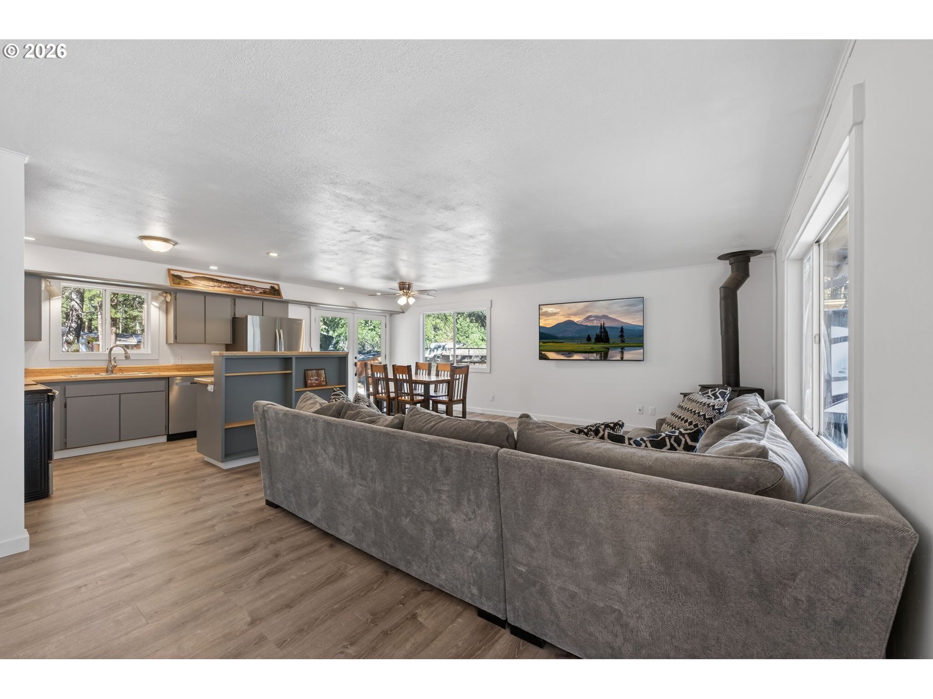 60091 Hopi Road Bend, OR 97702 - Photo 10 of 47