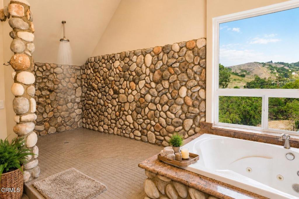7477 Wheeler Canyon Road Santa Paula, CA 93060 - Photo 22 of 58
