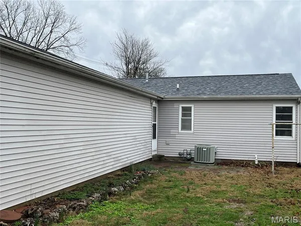 $175,000 | 1111 Mulliken Street, Carlyle, IL 62231