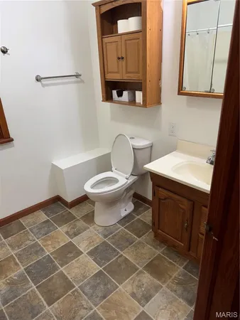 $175,000 | 1111 Mulliken Street, Carlyle, IL 62231