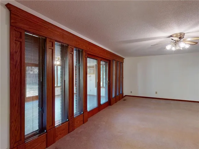 $225,000 | 802 Timberbrook Drive, Nevada, MO 64772