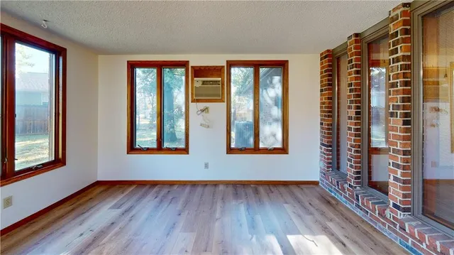 $225,000 | 802 Timberbrook Drive, Nevada, MO 64772