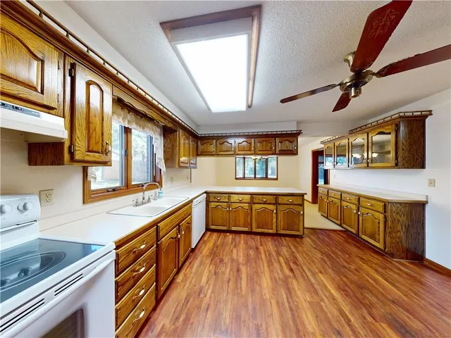 $225,000 | 802 Timberbrook Drive, Nevada, MO 64772