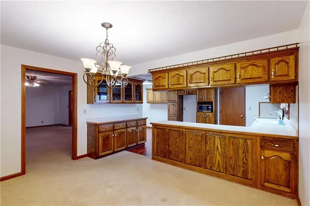 $225,000 | 802 Timberbrook Drive, Nevada, MO 64772