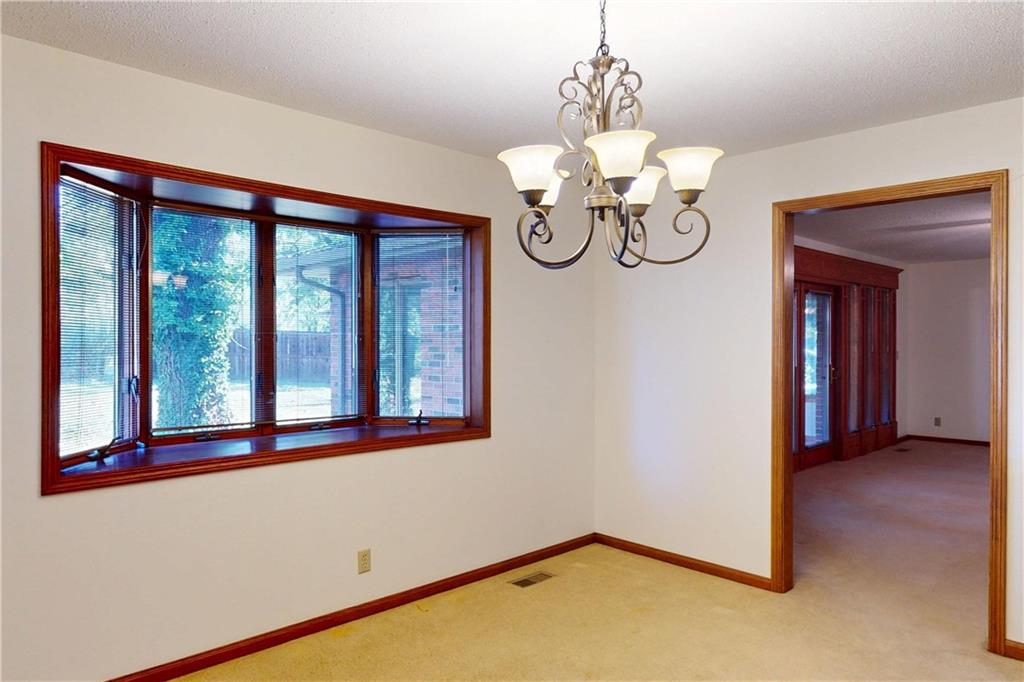 802 Timberbrook Drive Nevada, MO 64772 - Photo 10 of 30