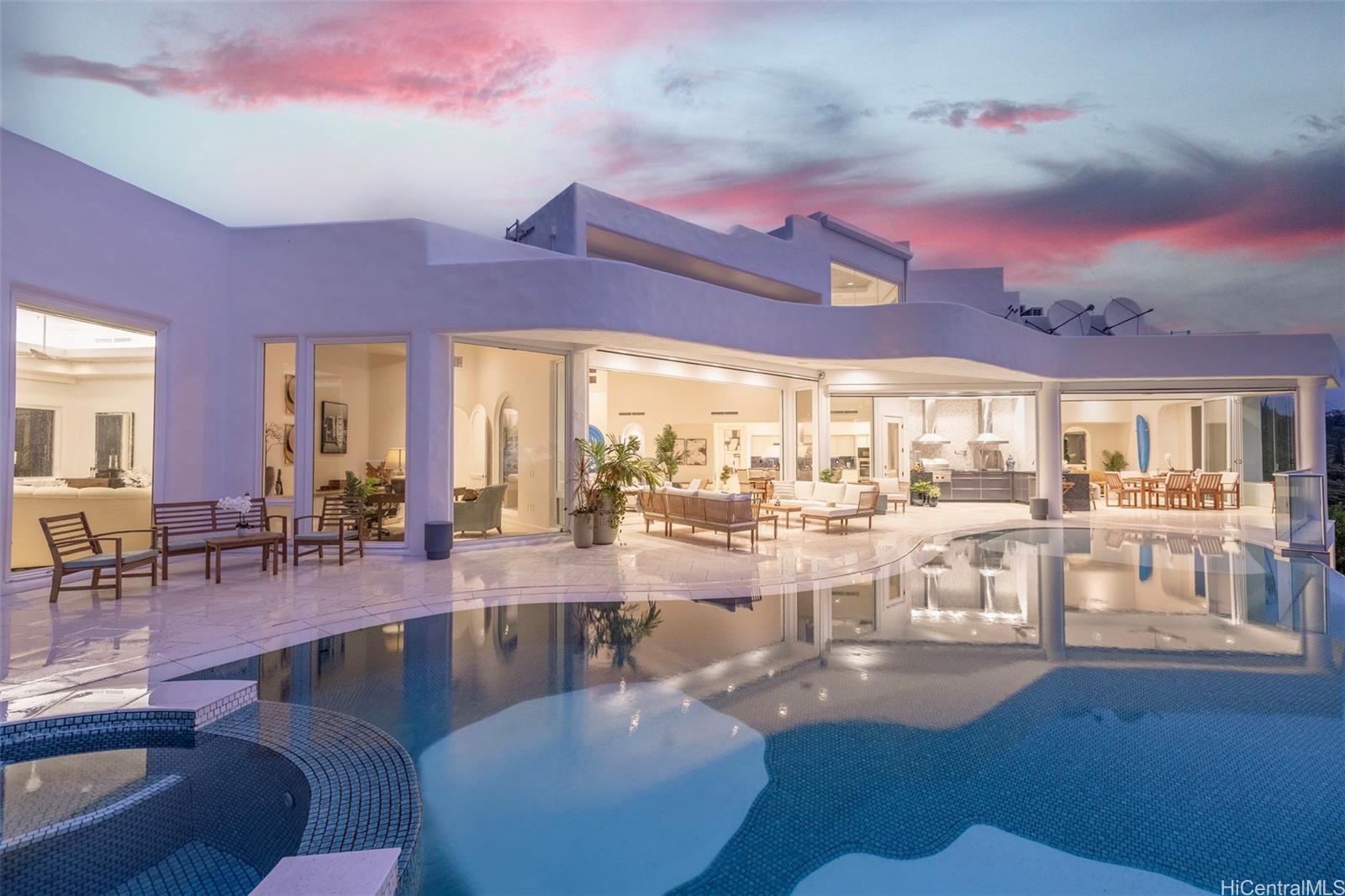 47-958 Kamakoi Road Kaneohe, HI 96744 - Photo 25 of 25 a very nice looking dining room with a large window