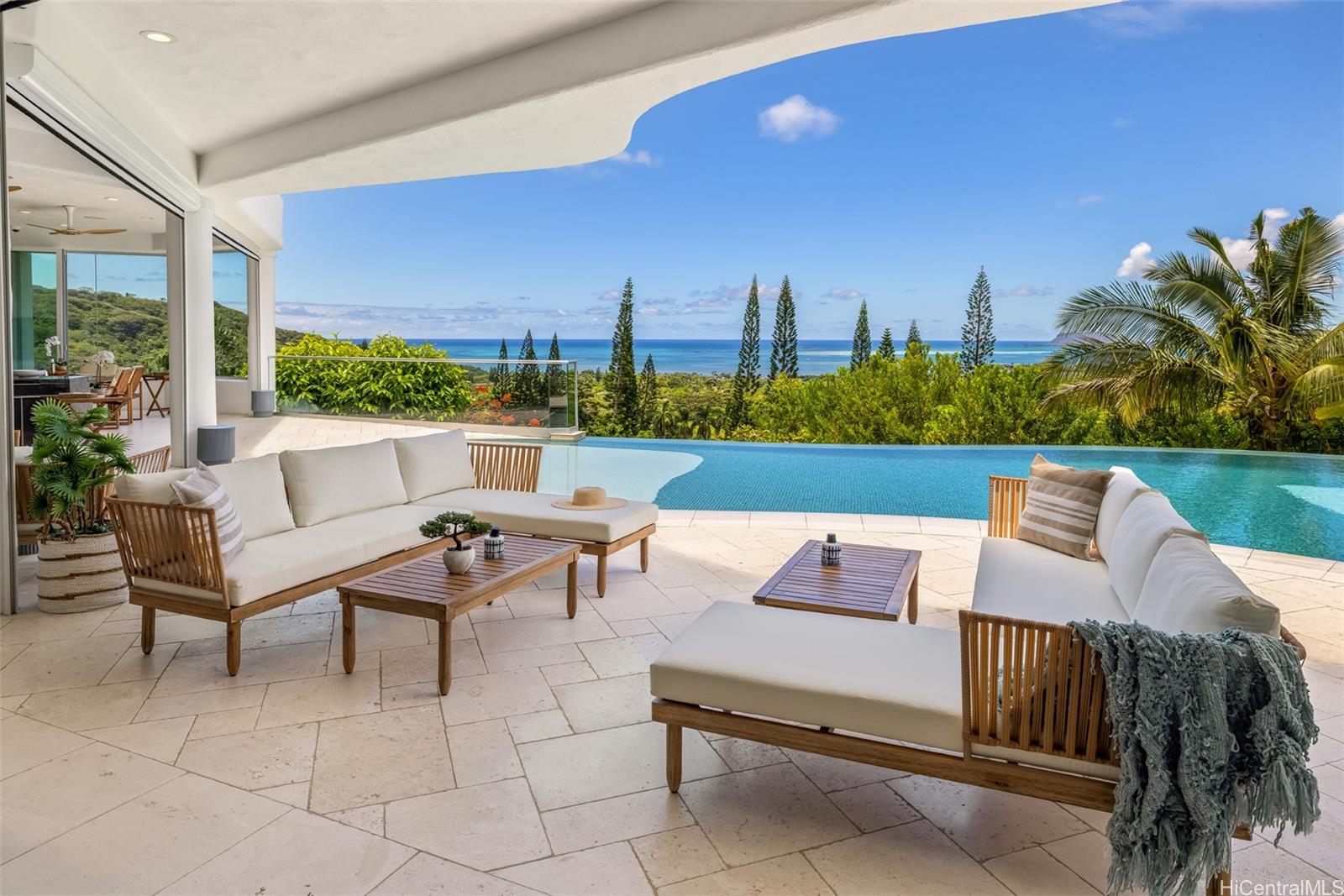 47-958 Kamakoi Road Kaneohe, HI 96744 - Photo 8 of 25 a outdoor view with a sitting space garden and furniture