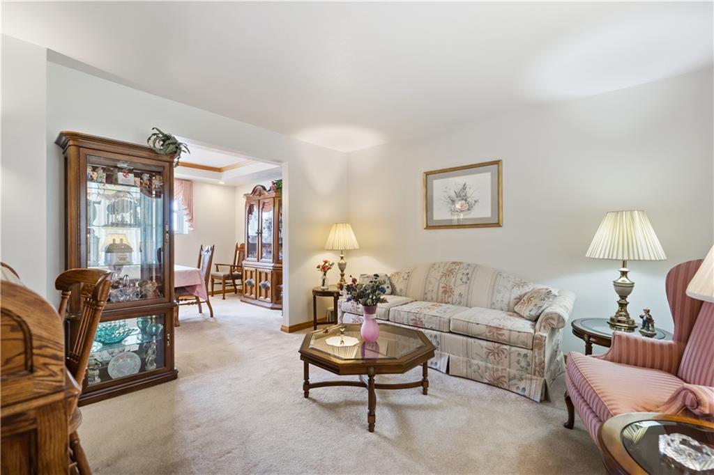 4128 Beehner Road Pittsburgh, PA 15217 - Photo 13 of 25 Gallery Image 13