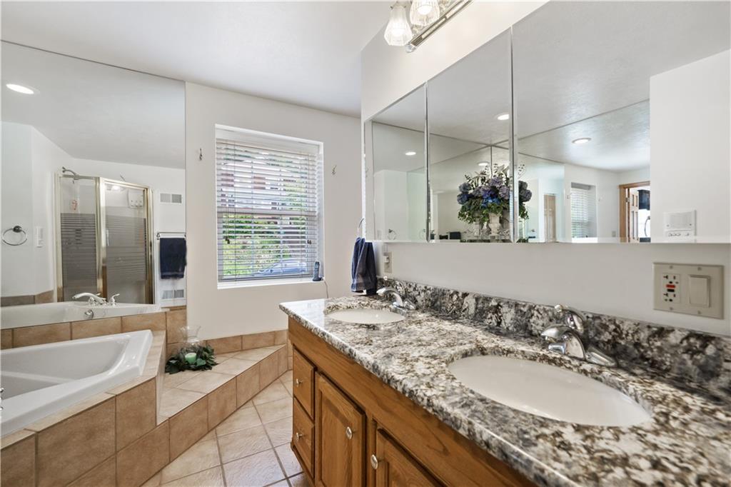 4128 Beehner Road Pittsburgh, PA 15217 - Photo 17 of 25 Gallery Image 17