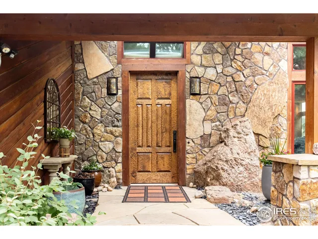 $1,945,000 | 2848 South Lakeridge Trail, Boulder, CO 80302