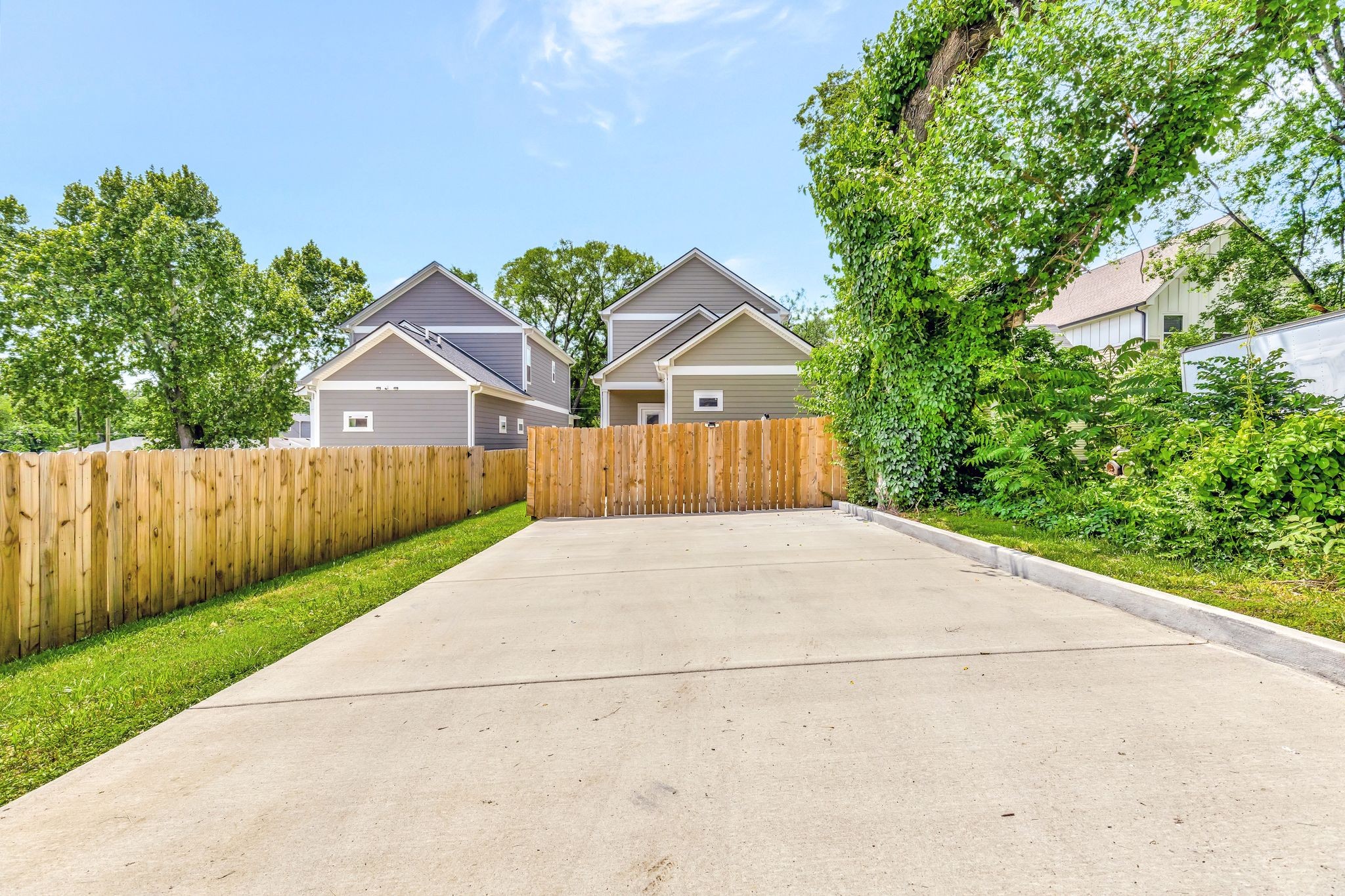9 Decatur Street Nashville, TN 37210 - Photo 31 of 31 a view of a backyard of the house
