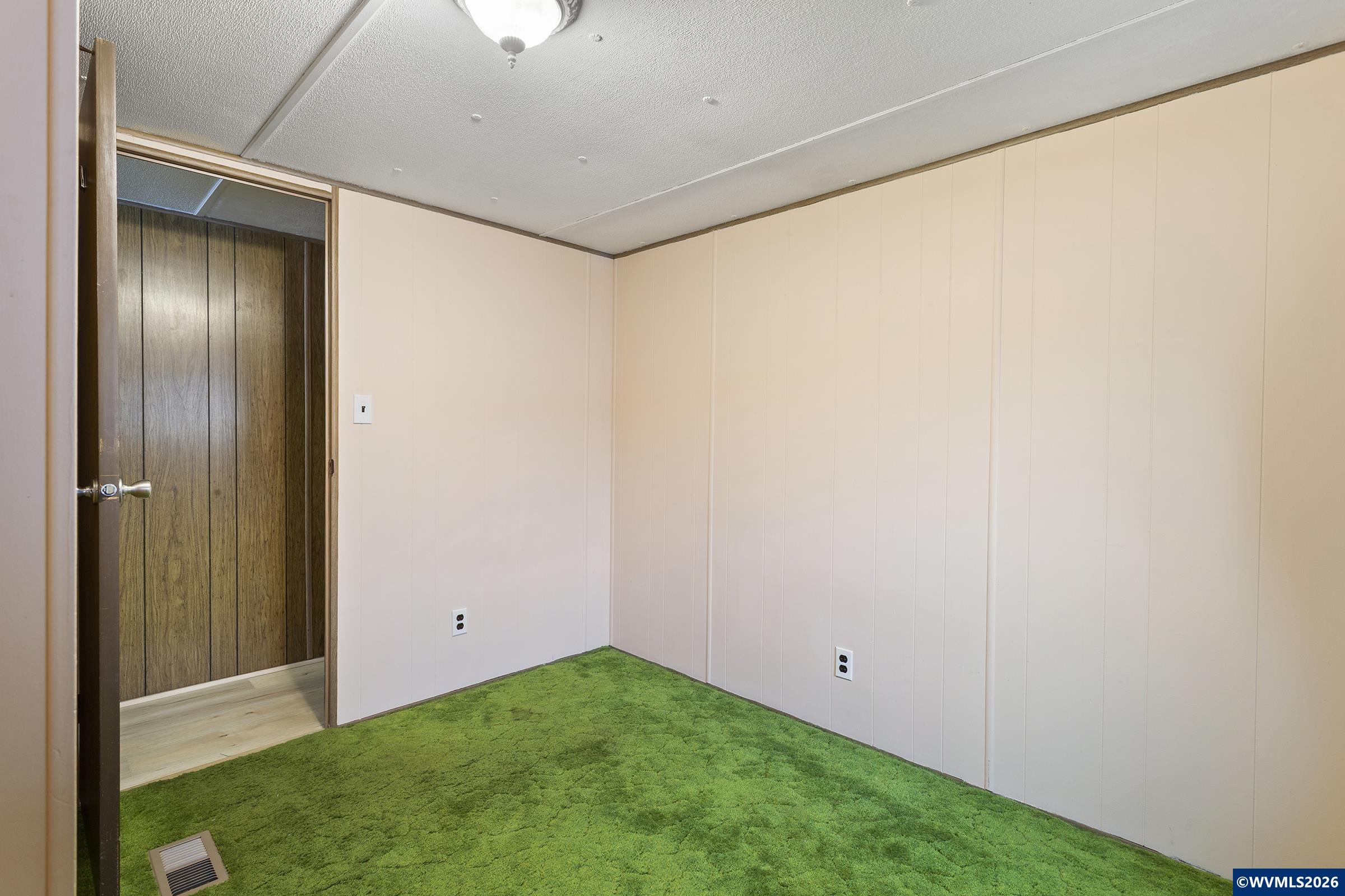 3096 Rainbow Loop Hubbard, OR 97032 - Photo 16 of 30